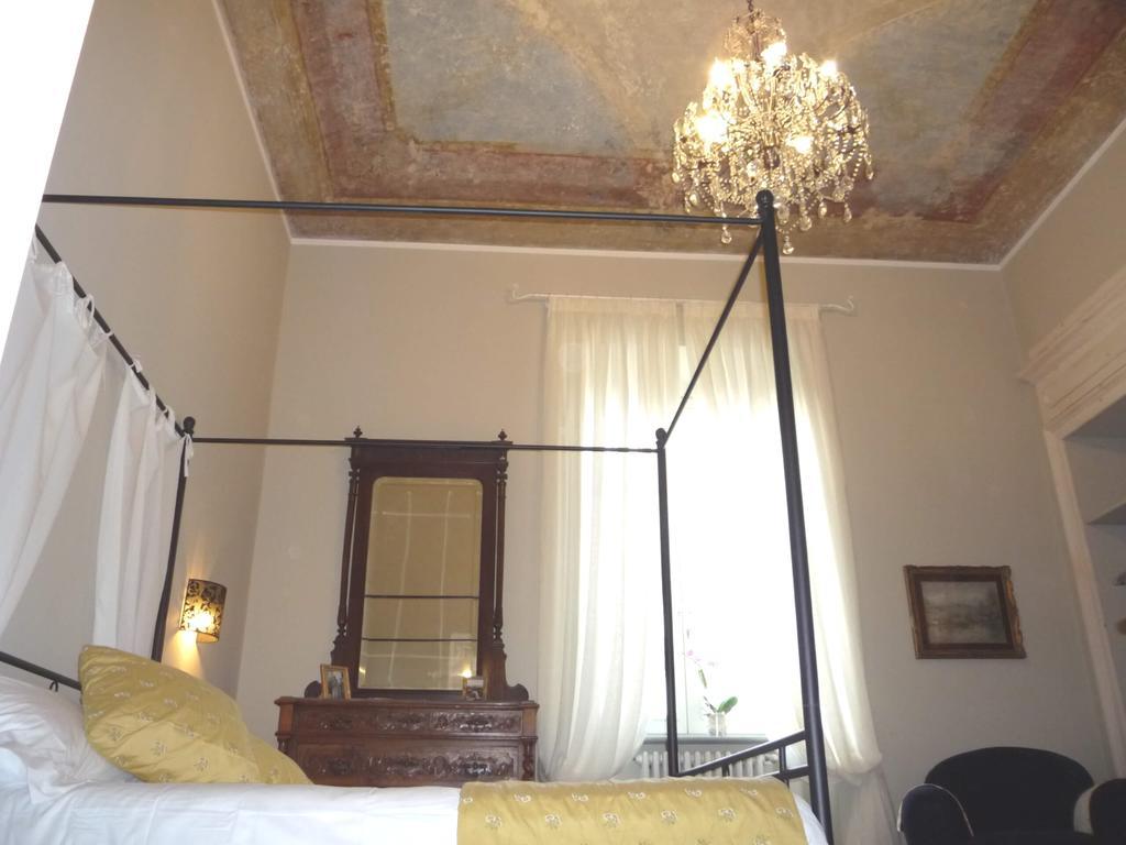 Madama Cristina Bed & Breakfast Torino Værelse billede