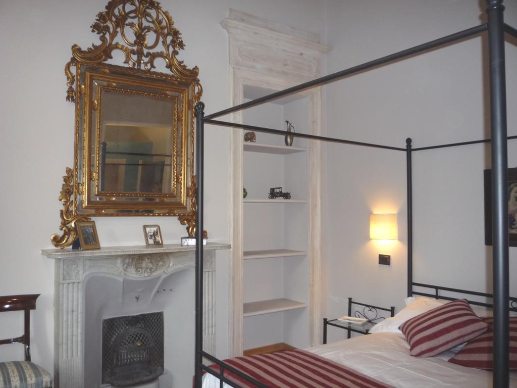 Madama Cristina Bed & Breakfast Torino Værelse billede