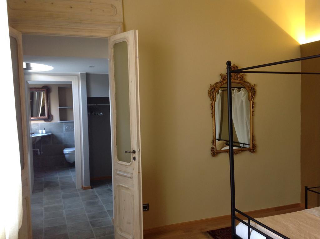 Madama Cristina Bed & Breakfast Torino Værelse billede