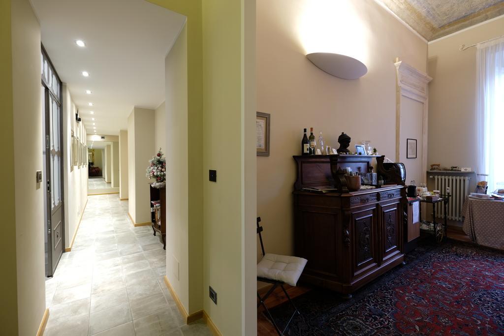 Madama Cristina Bed & Breakfast Torino Eksteriør billede